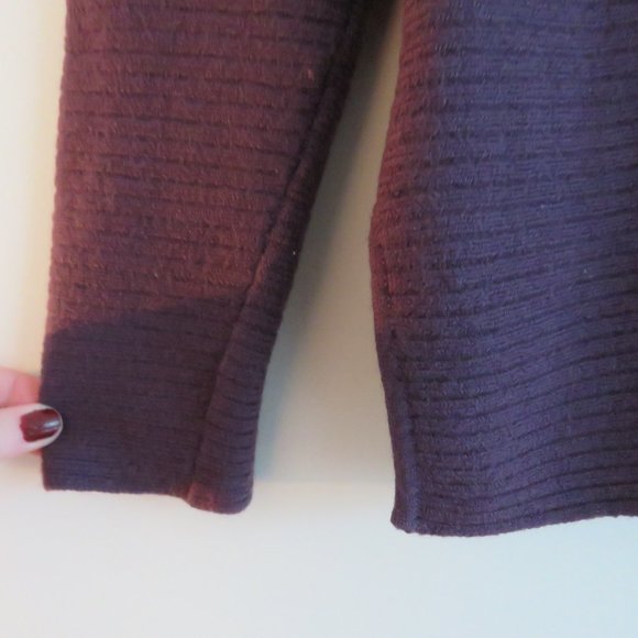 Elegant Plum Turtleneck Sweater - Picture 8 of 15